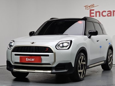 MINI COUNTRYMAN - 1