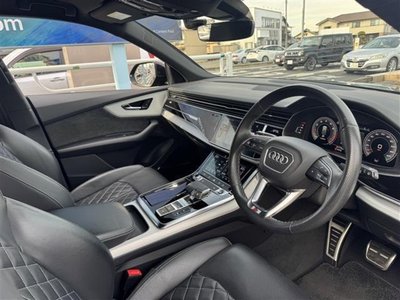 AUDI Q8 - 8