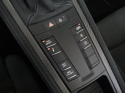 صورة مصغرة 31 لـ 2025 Porsche 718 SPYDER