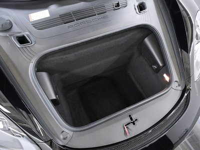 صورة مصغرة 20 لـ 2025 Porsche 718 SPYDER