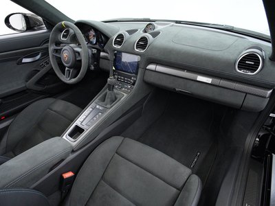 صورة مصغرة 34 لـ 2025 Porsche 718 SPYDER