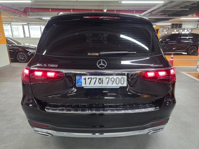 MERCEDES-BENZ GLS - 2