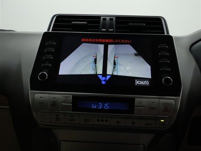 TOYOTA LAND CRUISER PRADO - 10