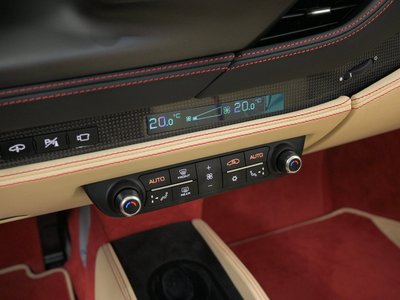 2021 Ferrari F8 SPIDER — миниатюра 27