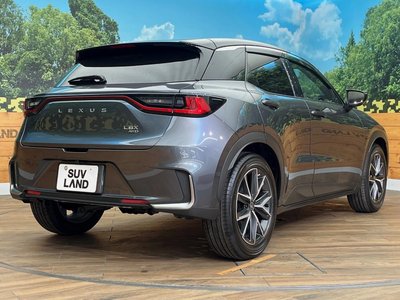2025 Lexus LBX 缩略图 18
