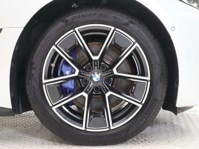 2025 BMW I4 照片 10