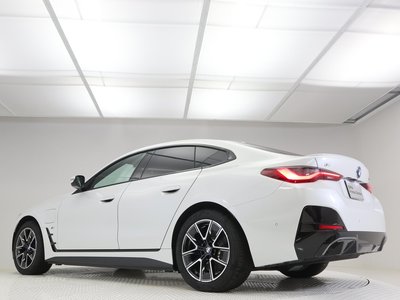 2025 BMW I4 缩略图 49