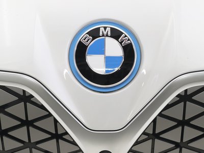 2025 BMW I4 缩略图 22