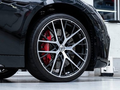 صورة 5 لـ 2024 Maserati GRANTURISMO