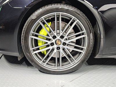 PORSCHE PANAMERA - 6