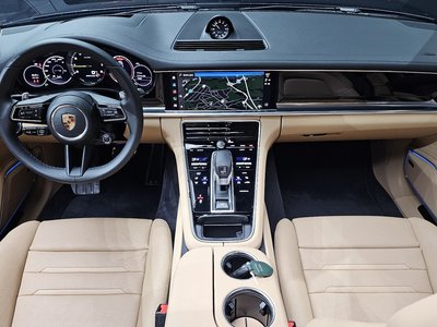 PORSCHE PANAMERA - 5