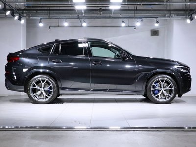 صورة 6 لـ 2021 BMW X6