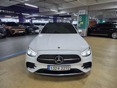 MERCEDES-BENZ E-CLASS - 1