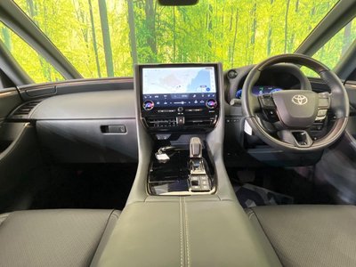 2026 Toyota VELLFIRE — фото 2
