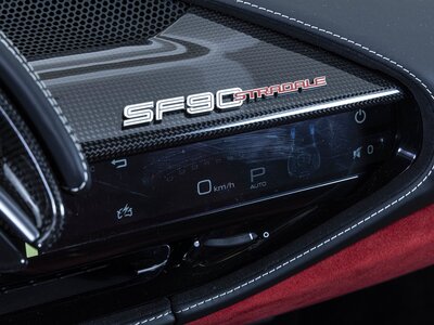 FERRARI SF90 STRADALE - 8