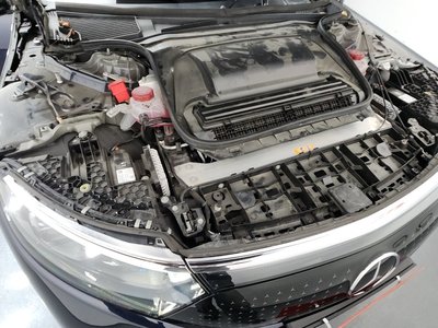 MERCEDES-BENZ EQS - 7