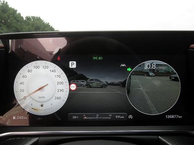 2024 Genesis G90 (RS4) thumbnail 11