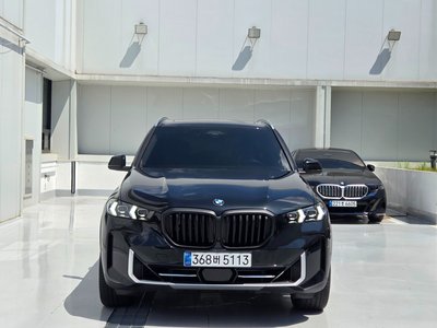 صورة 2 لـ 2025 BMW X5
