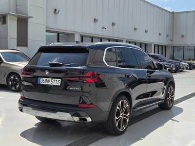 صورة 4 لـ 2025 BMW X5