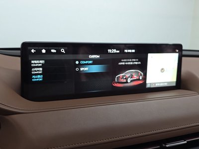 2023 Genesis G80 (RG3) thumbnail 23