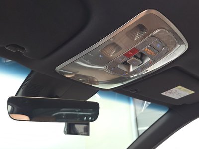 2023 Genesis G80 (RG3) thumbnail 33