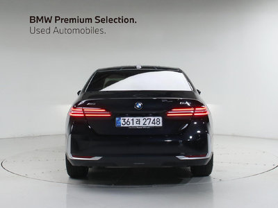 BMW 5 SERIES - 2