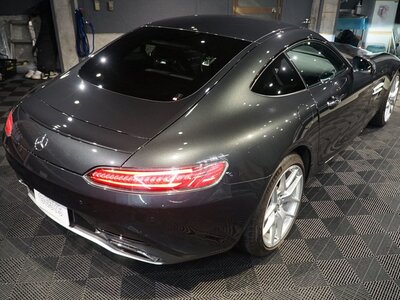 MERCEDES-BENZ GT AMG - 8