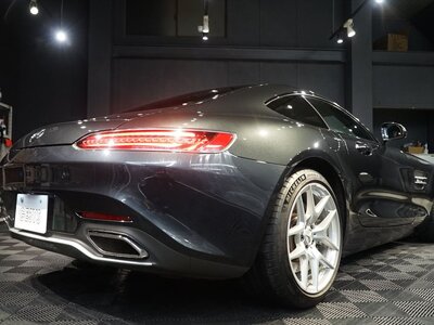 MERCEDES-BENZ GT AMG - 9