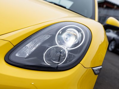 2013 Porsche CAYMAN thumbnail 24