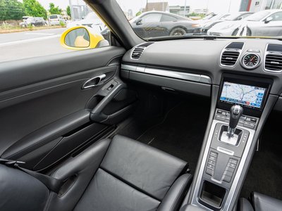 2013 Porsche CAYMAN thumbnail 30