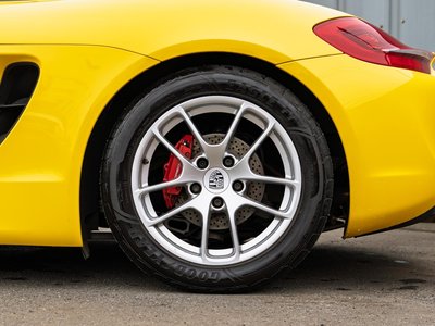 2013 Porsche CAYMAN thumbnail 46