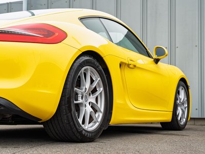 2013 Porsche CAYMAN thumbnail 21