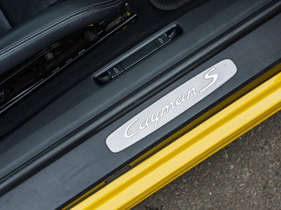 2013 Porsche CAYMAN thumbnail 49