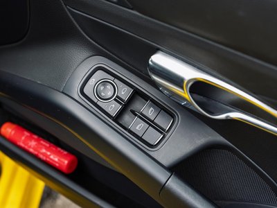 2013 Porsche CAYMAN thumbnail 48