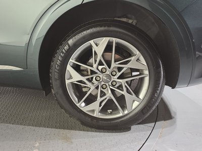 صورة 8 لـ 2021 Genesis GV70