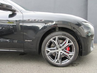 صورة مصغرة 11 لـ 2021 Maserati LEVANTE