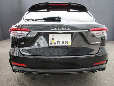 صورة 6 لـ 2021 Maserati LEVANTE