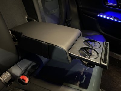 MERCEDES-BENZ GLC AMG - 10