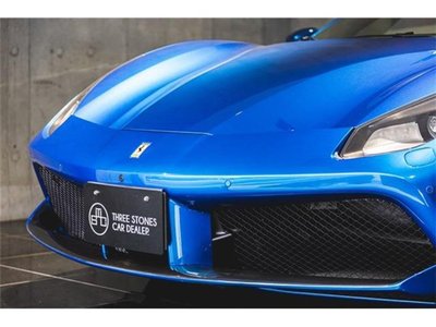 FERRARI 488 - 6