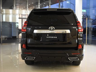 TOYOTA LAND CRUISER PRADO - 9
