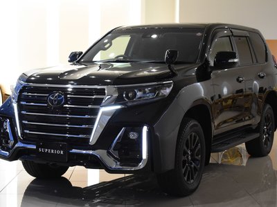 TOYOTA LAND CRUISER PRADO - 1