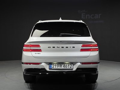 GENESIS GV80 - 3