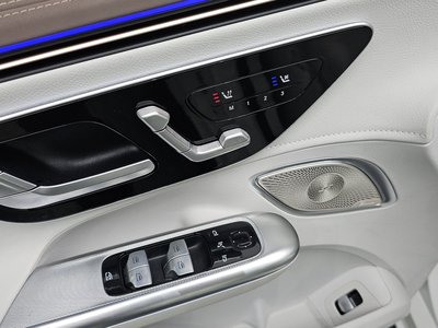 2022 Mercedes-BENZ EQE 缩略图 24