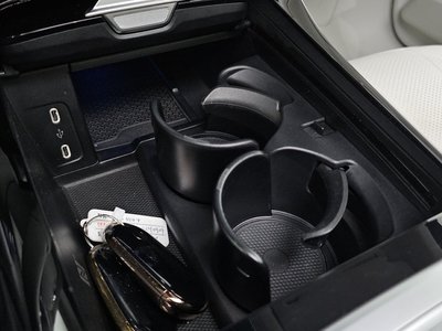 2022 Mercedes-BENZ EQE 缩略图 34