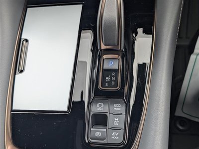 2025 Toyota ALPHARD 缩略图 16
