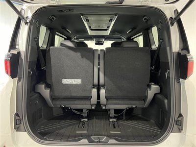 2025 Toyota ALPHARD 缩略图 32