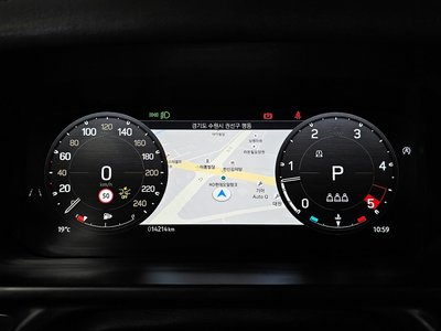 LAND ROVER DEFENDER - 8