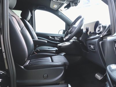 2025 Mercedes-BENZ V-CLASS — миниатюра 23