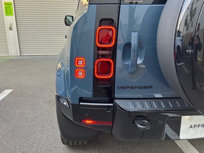 صورة مصغرة 138 لـ 2025 LAND Rover DEFENDER