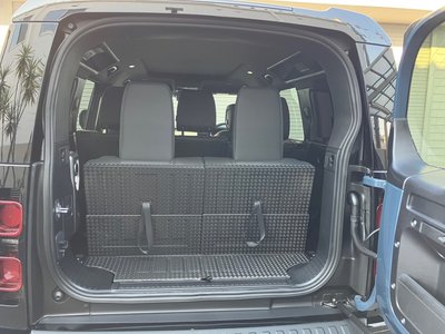 صورة مصغرة 121 لـ 2025 LAND Rover DEFENDER